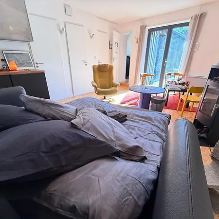 Maison, 3min, Grand Jardin, Siege Massant Apartament *