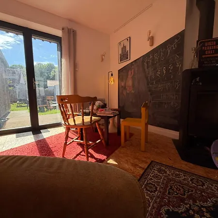 Maison, 3min, Grand Jardin, Siege Massant Apartament *